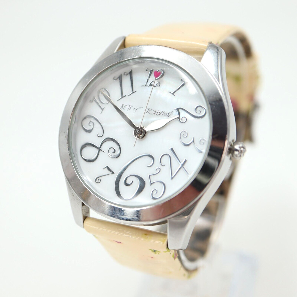 Betsey Johnson Women's Watch 39mm MOP Dial White Rose Leather w New Battery